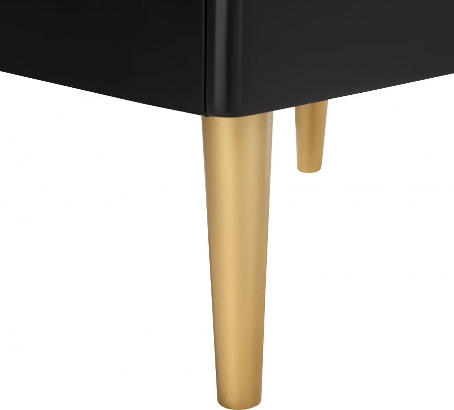 Zayne Night Stand