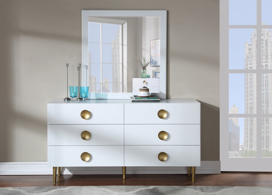 Zayne Mirror