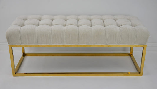 Daniella Bench