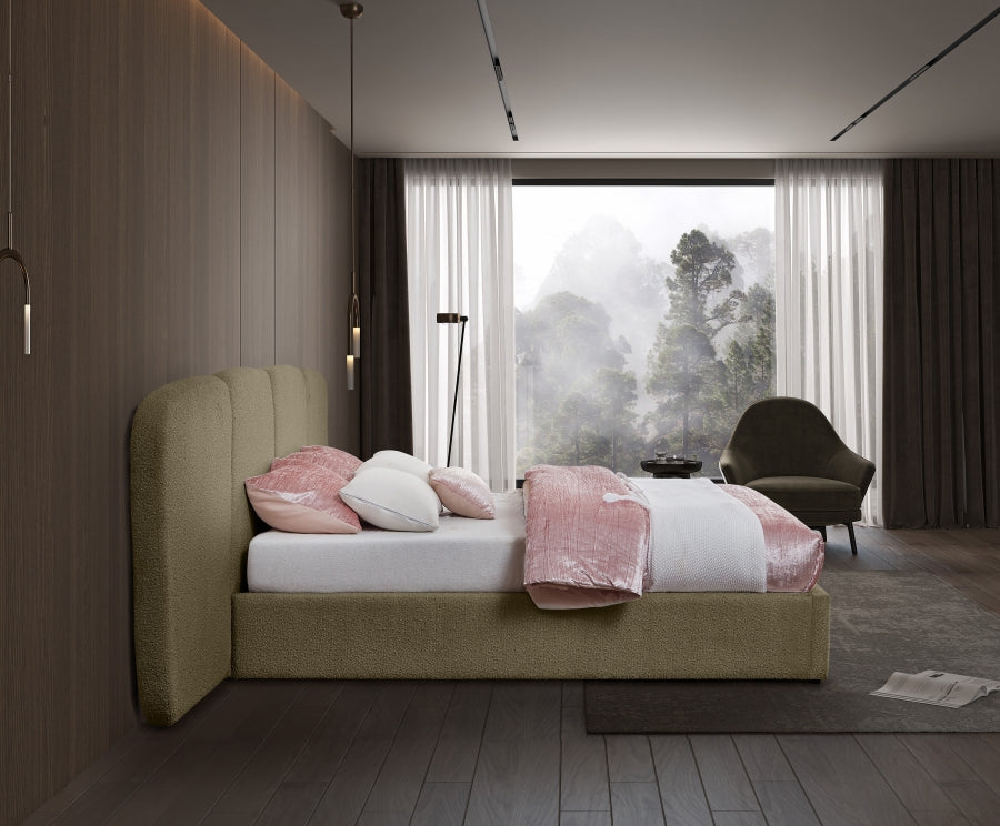 Shiloh Boucle Fabric Bed ~Available May~