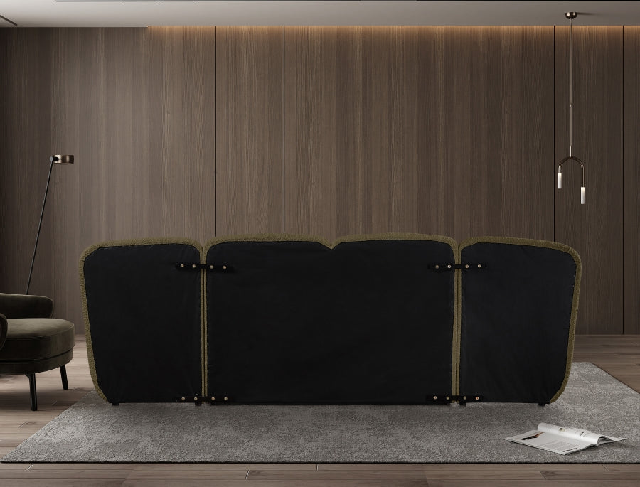 Shiloh Boucle Fabric Bed ~Available May~