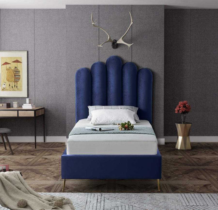 Lily Velvet Bed