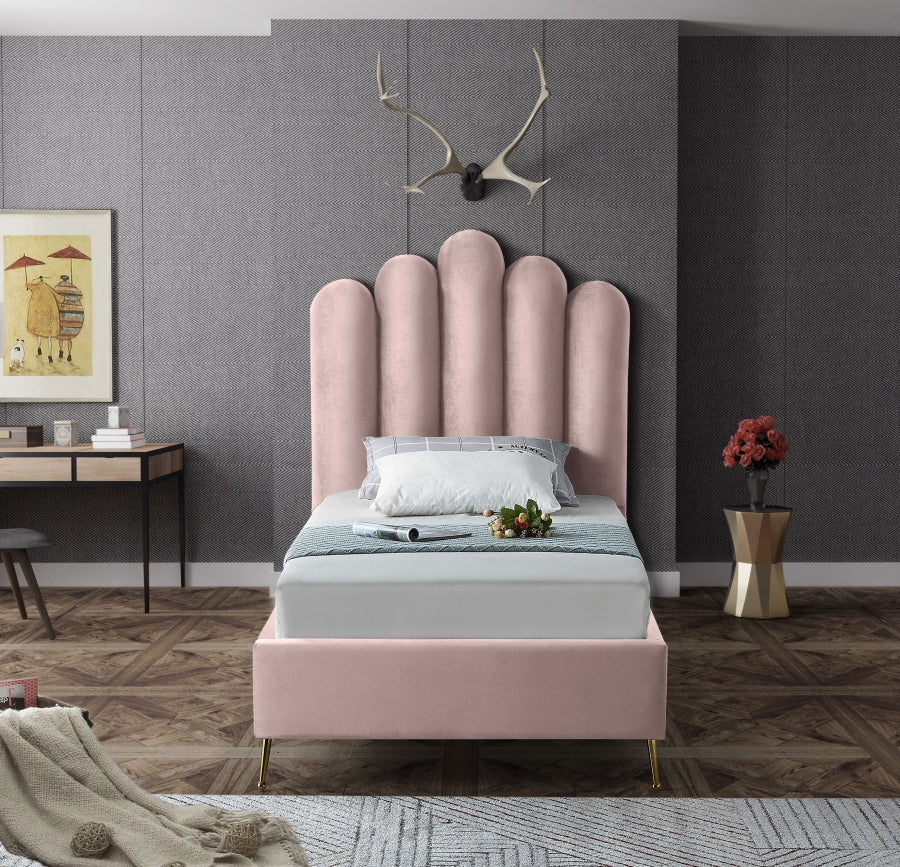 Lily Velvet Bed